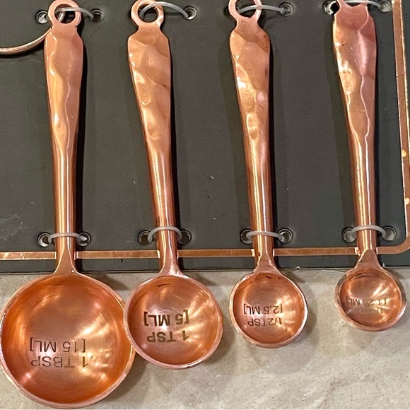 NEW Trendy Measuring Spoons stainless steel with rose gold finish perfect gifts! - Picture 2 of 5